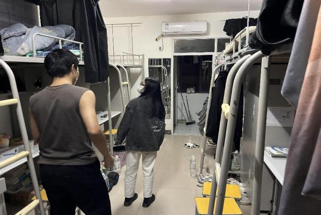 創(chuàng)造整潔環(huán)境 構(gòu)建安全寢室