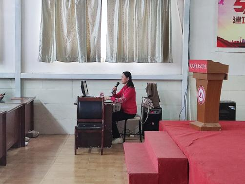 “自傷與自殺”主題心理健康專(zhuān)題講座 “自傷與自殺”主題心理健康專(zhuān)題講座