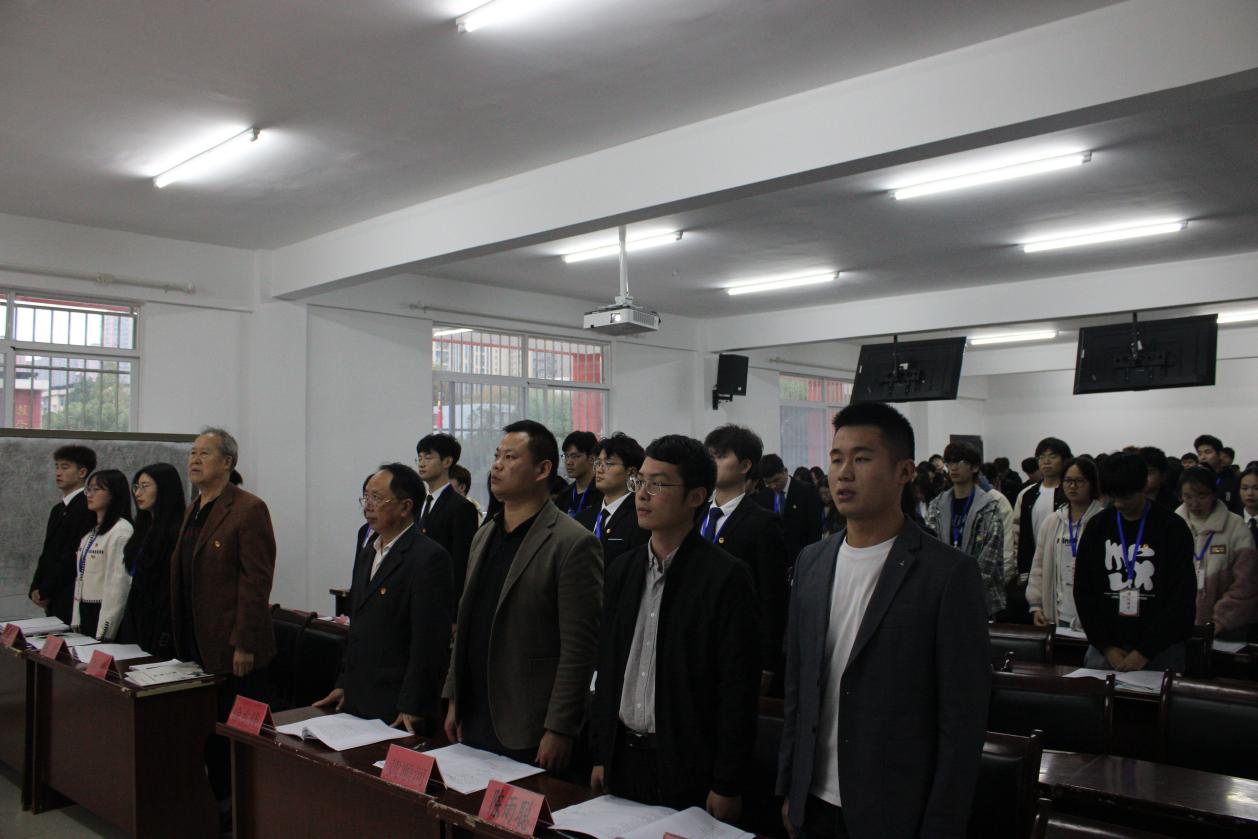 同心聚力學(xué)代會(huì) 逐夢(mèng)青春向未來  ——我校第十二次學(xué)生代表大會(huì)勝利召開