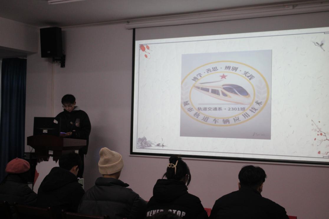 武漢科技職業(yè)學院2023年班徽、黑板報設(shè)計大賽順利開展 武漢科技職業(yè)學院2023年班徽、黑板報設(shè)計大賽順利開展