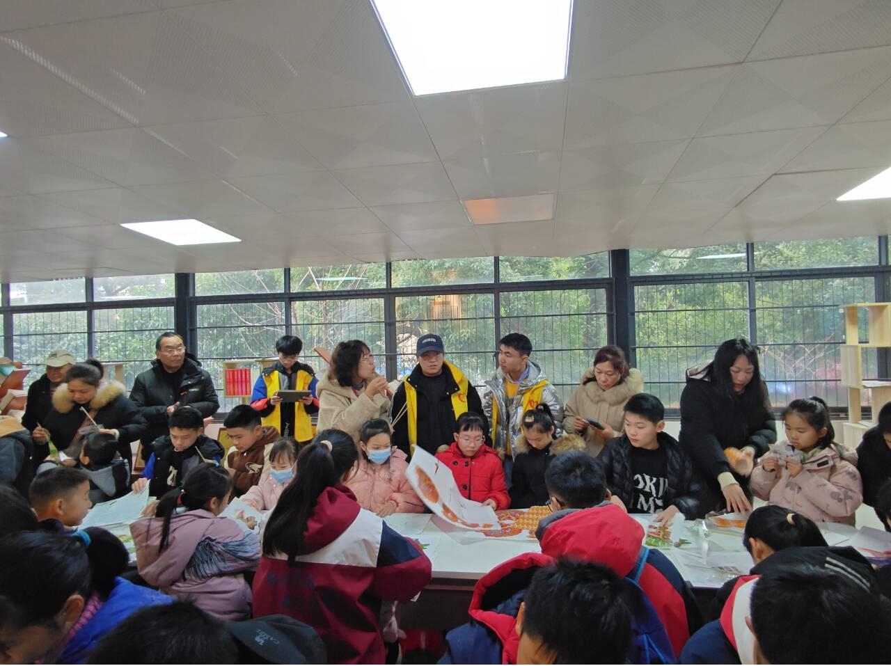 熾熱青春，火熱實(shí)踐