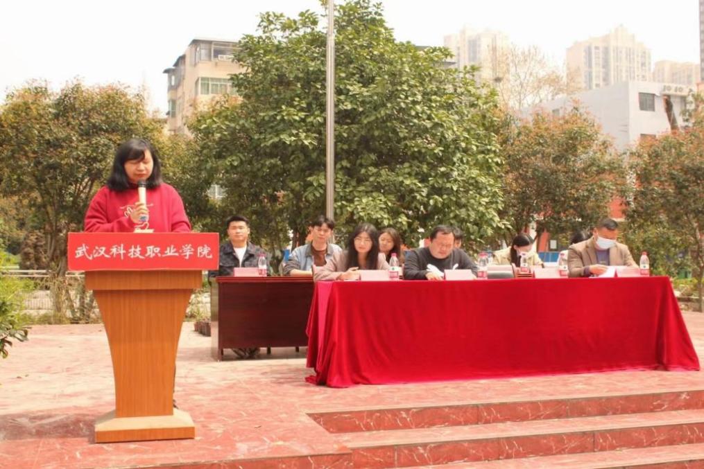 青春“籃”不住，熱血不止步 —武漢科技職業(yè)學(xué)院第十八屆“希望杯”籃球賽閉幕