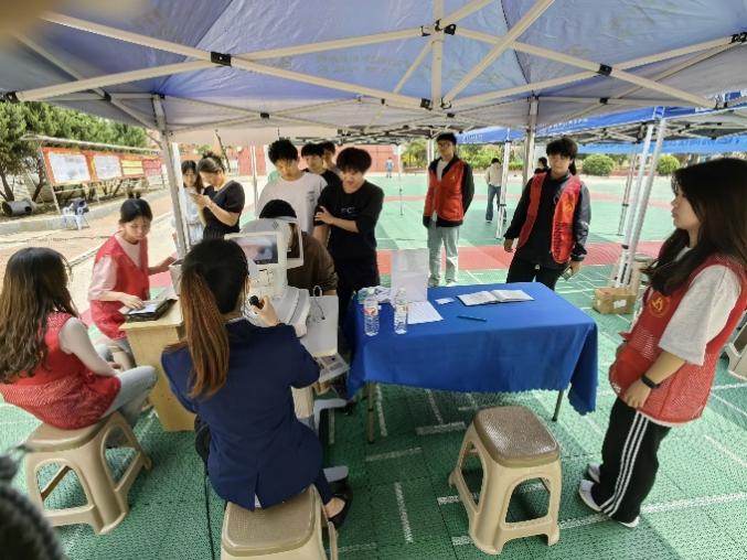 愛眼護眼，守護“視界”