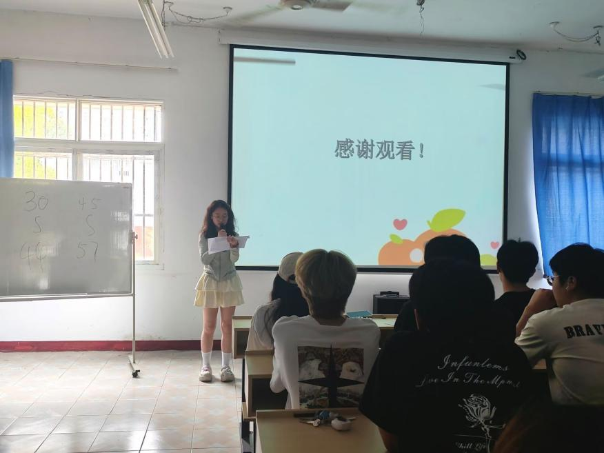 團(tuán)聚青春，以培促干