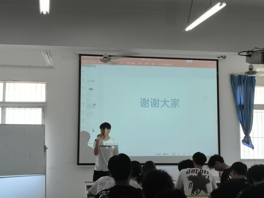 團(tuán)聚青春，以培促干