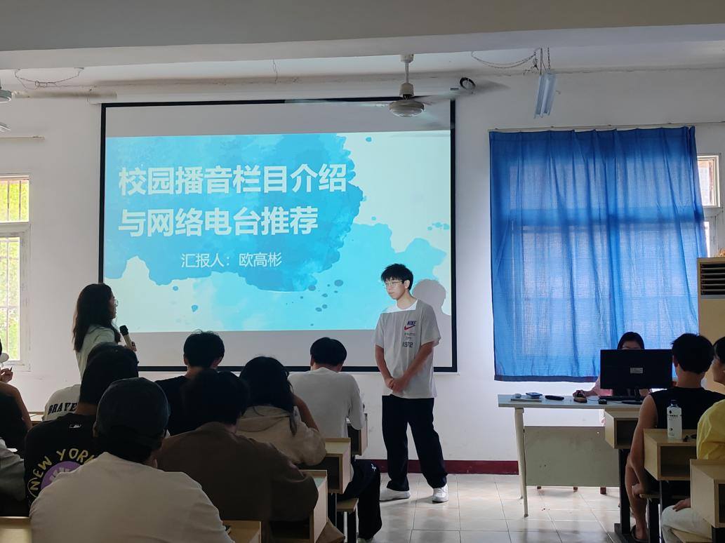 團(tuán)聚青春，以培促干