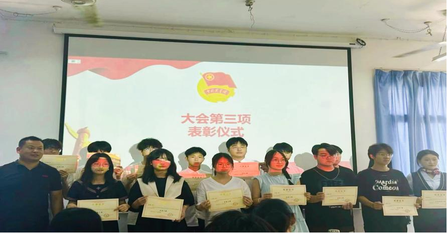 工作述職亮答卷,揚(yáng)帆起航謀新篇 工作述職亮答卷,揚(yáng)帆起航謀新篇