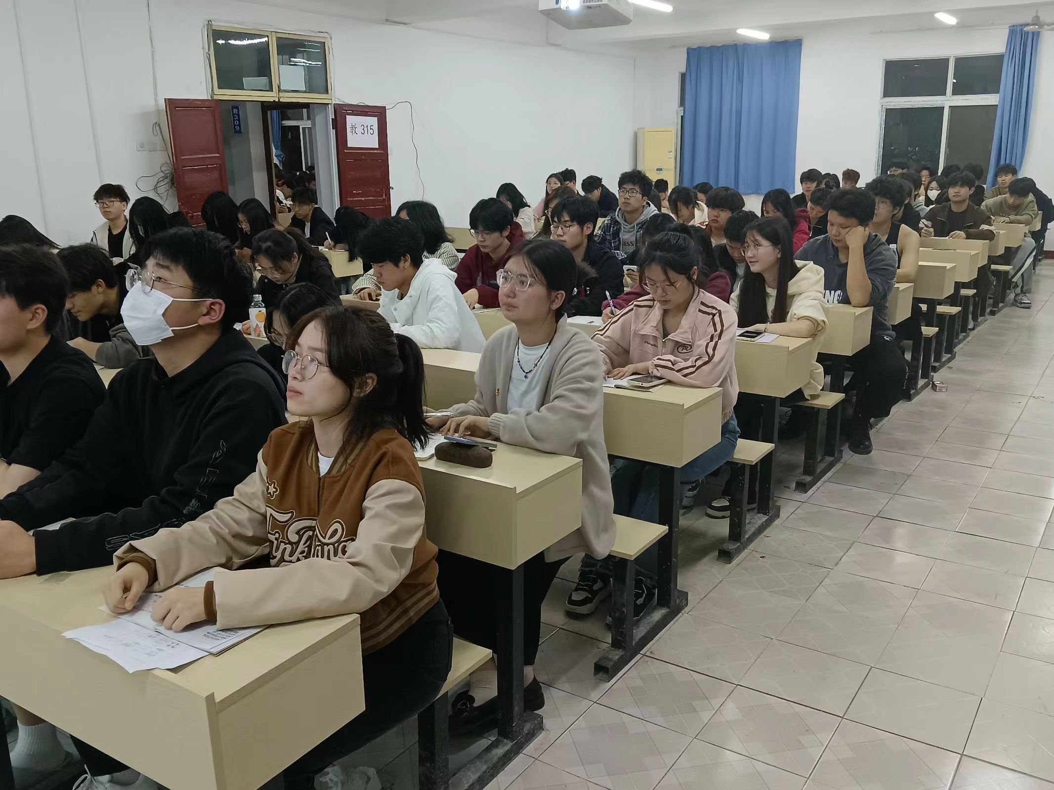 禁毒在行動(dòng)