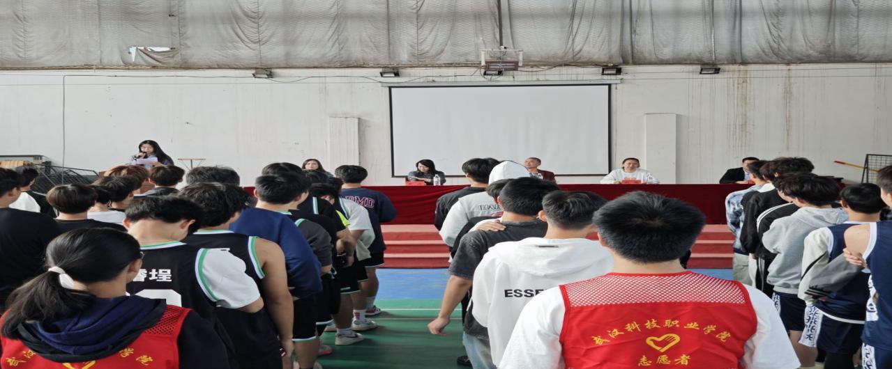 青春熱血,逐夢(mèng)“籃”場(chǎng) ——武漢科技職業(yè)學(xué)院第十九屆“希望杯”籃球賽開幕 青春熱血,逐夢(mèng)“籃”場(chǎng) ——武漢科技職業(yè)學(xué)院第十九屆“希望杯”籃球賽開幕