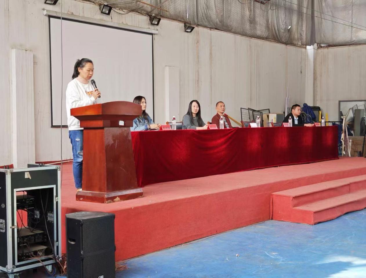 青春熱血，逐夢(mèng)“籃”場(chǎng)  ——武漢科技職業(yè)學(xué)院第十九屆“希望杯”籃球賽開幕