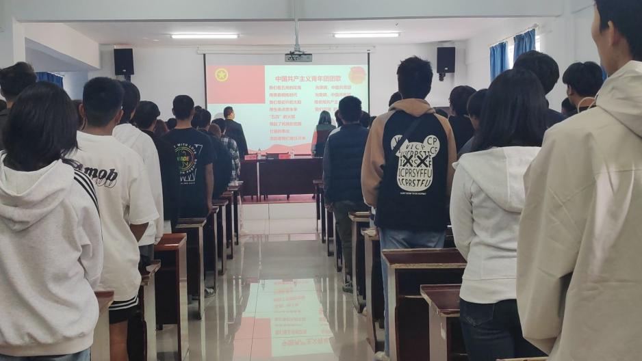 凝聚青年力量，奏響奮進(jìn)之歌  ——武漢科技職業(yè)學(xué)院第六期團(tuán)課開(kāi)班典禮