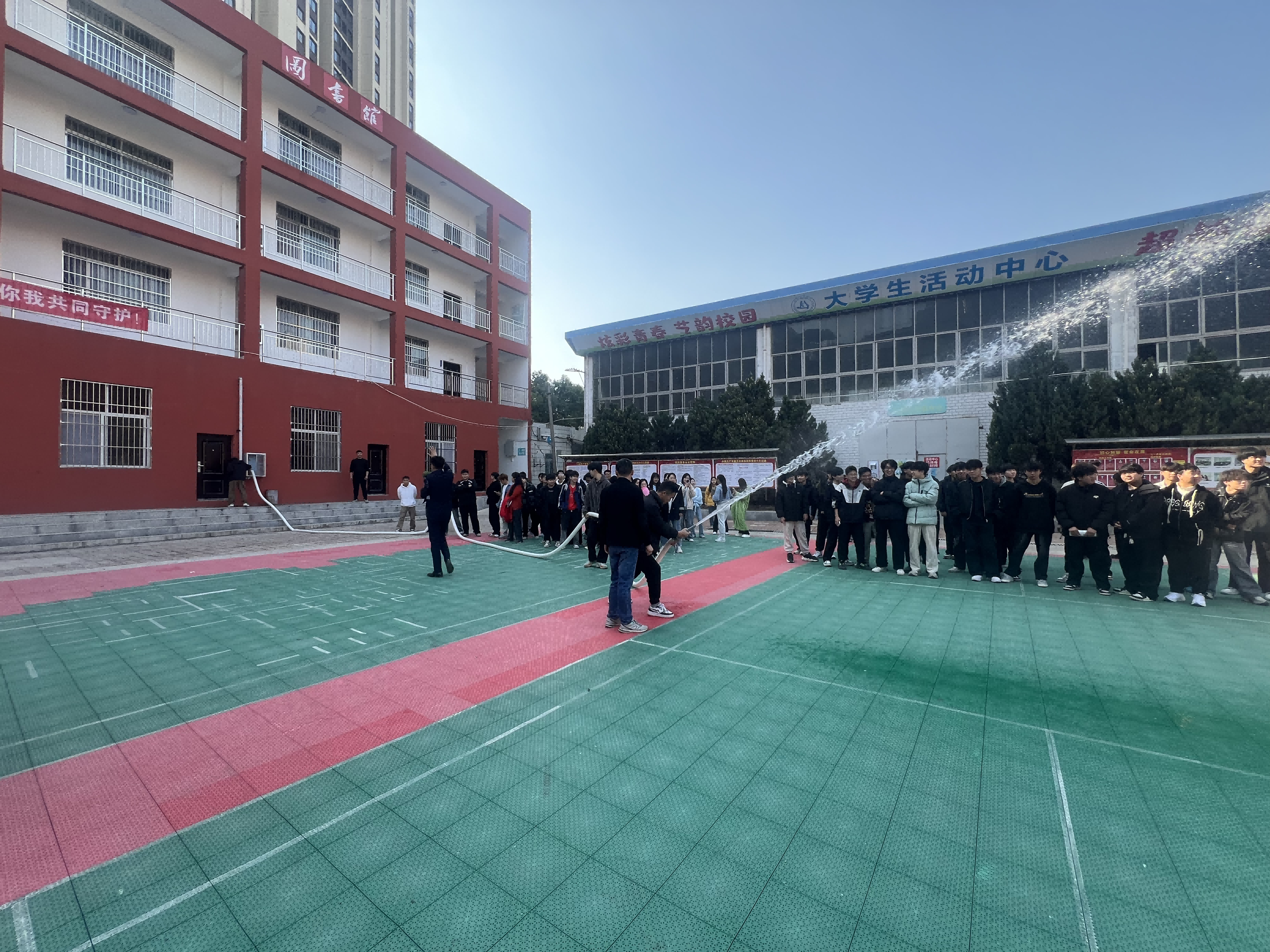 我院開展消防宣傳系列活動，共筑校園“防火墻”