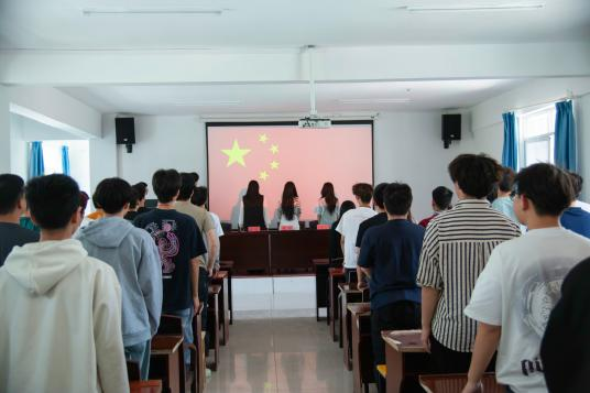 青春啟航 筑夢前行  ——武漢科技職業(yè)學(xué)院第七期團(tuán)課開班