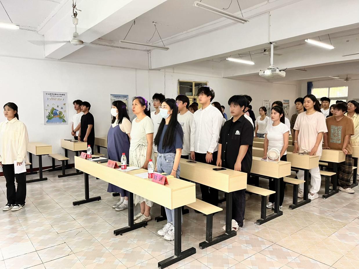 述往知來擔(dān)使命,凝心聚力啟新程 述往知來擔(dān)使命,凝心聚力啟新程