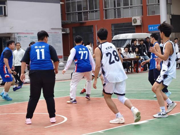 賽場燃情，以球會友！ 武漢科技職業(yè)學(xué)院第二十屆“希望杯”籃球賽精彩收官