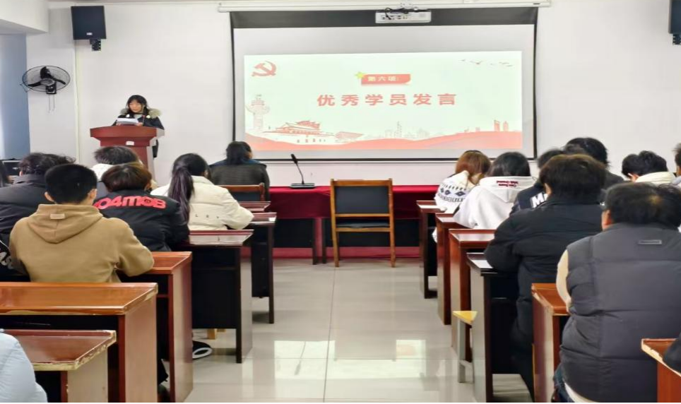 淬煉初心擔(dān)使命 薪火相傳啟新程 ——武漢科技職業(yè)學(xué)院第40期業(yè)余黨校順利結(jié)業(yè)