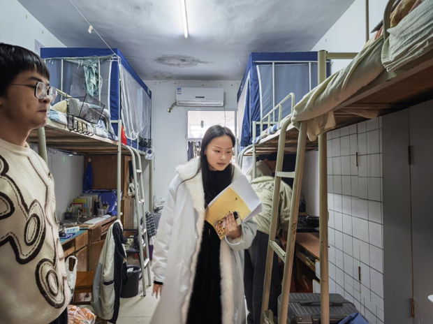 我院開展學生宿舍衛(wèi)生安全大檢查 共筑平安校園