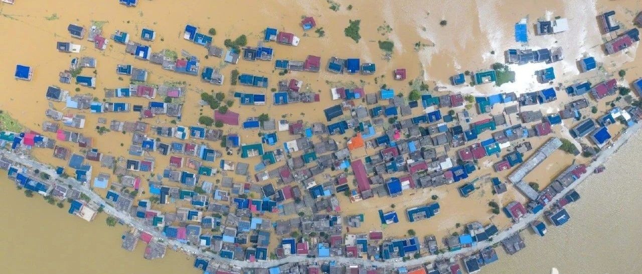 緊急通知！積極組織我院團(tuán)員青年參與防汛救災(zāi)活動(dòng)！