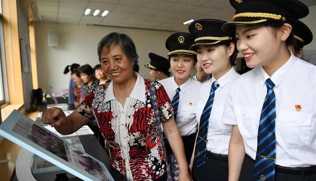 國內(nèi)鐵路將迎來首批女動車組司機 國內(nèi)鐵路將迎來首批女動車組司機