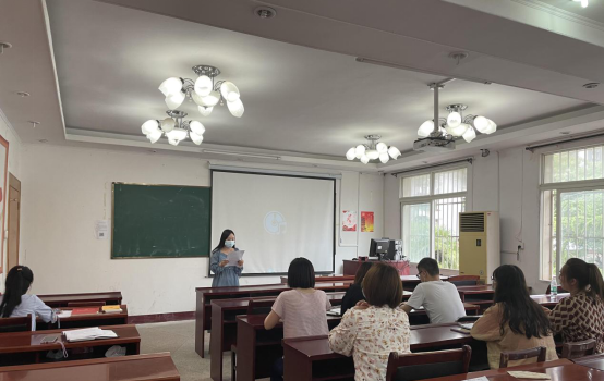 教工黨支部順利召開(kāi)換屆選舉大會(huì) 教工黨支部順利召開(kāi)換屆選舉大會(huì)