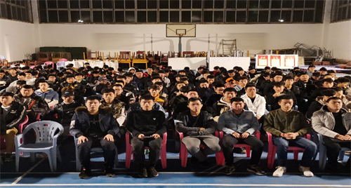 道德講堂開課啦!  --四班聯(lián)學(xué)社會(huì)主義核心價(jià)值觀