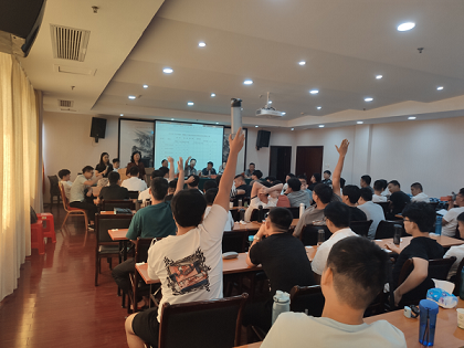 2019年下半年第一期機(jī)車司機(jī)理論考前培訓(xùn)班知識競賽報(bào)道