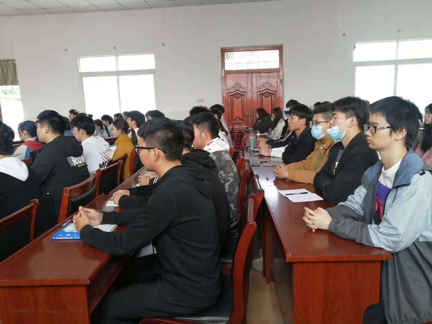 我院舉行第三十期業(yè)余黨校開班儀式