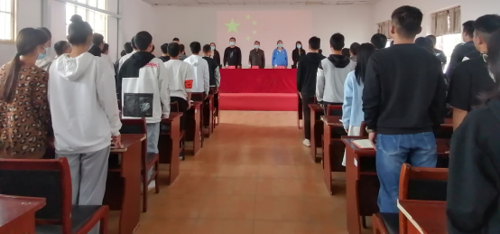 我院舉行第32期業(yè)余黨校開班儀式